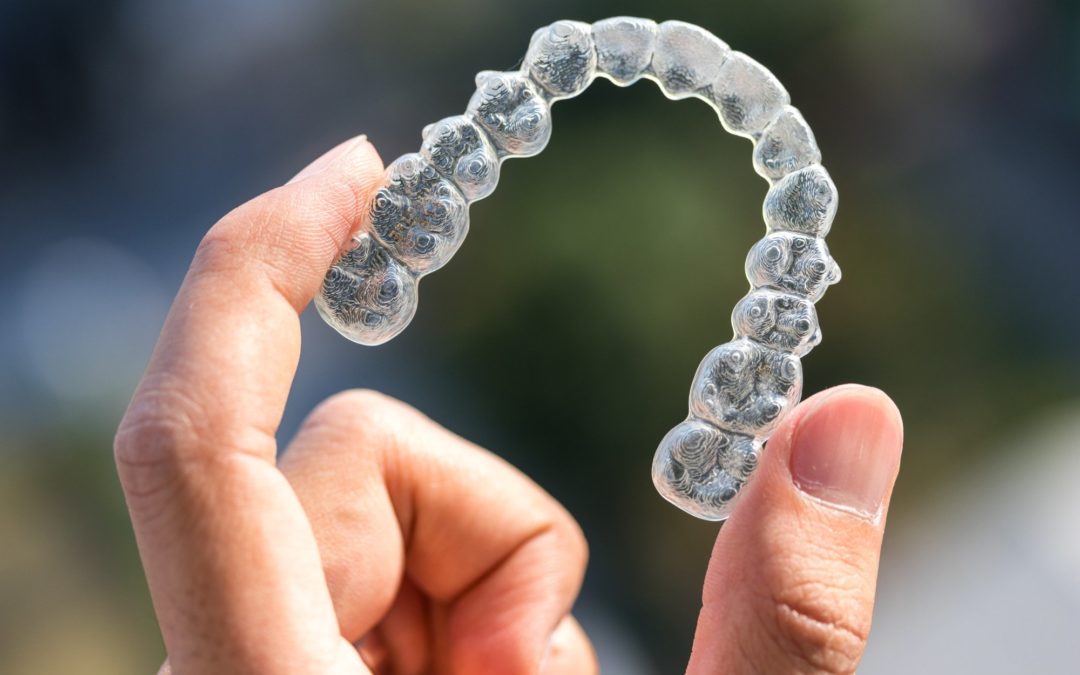 Invisalign vs. Braces: What Are the Major Differences and What’s Better for Me?
